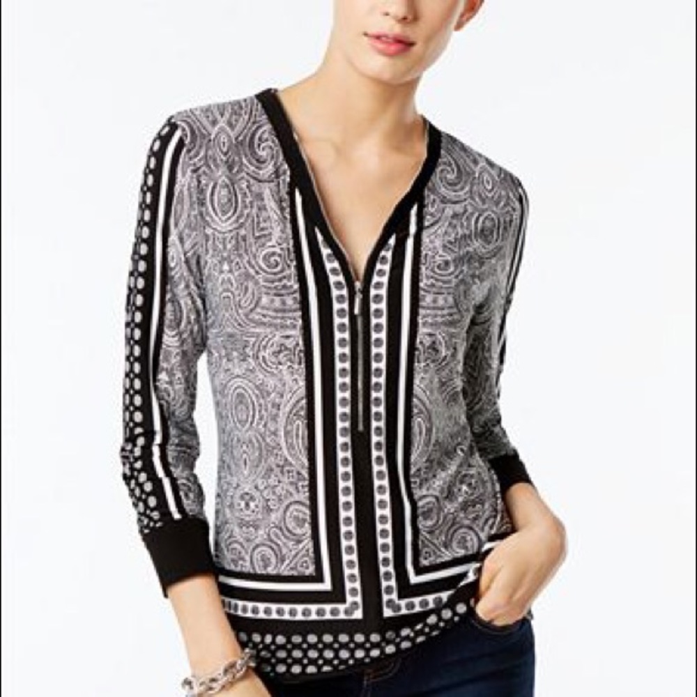 INC top with zipper detail